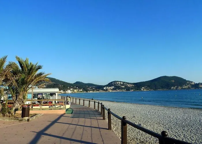 Les Mimosas Bord De Mer, Des Plages, Du Port Et De Toutes Commodites
